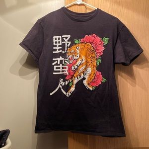 Tiger flower T-shirt no tag size medium
